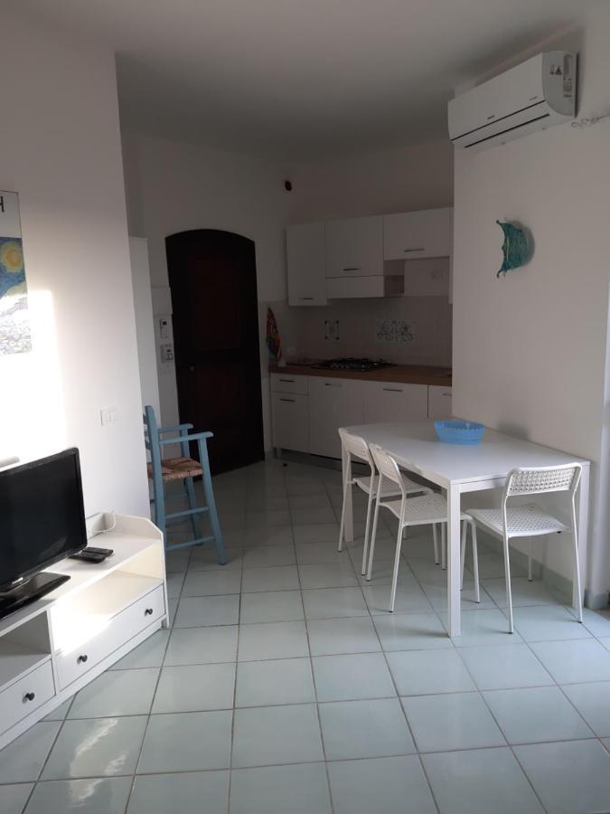 Calarossa Sardinia Apartments Isola Rossa Exterior photo