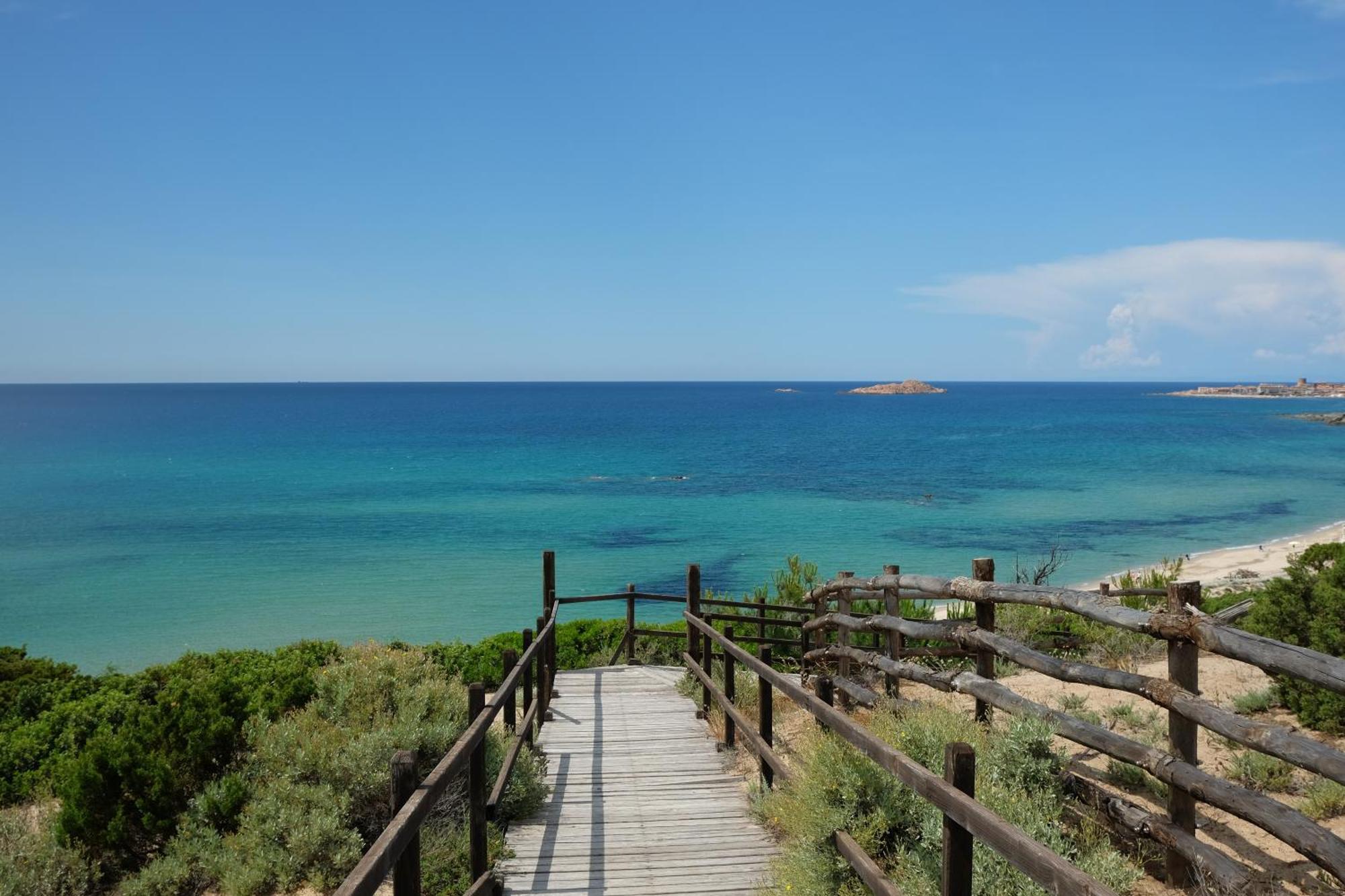 Calarossa Sardinia Apartments Isola Rossa Exterior photo