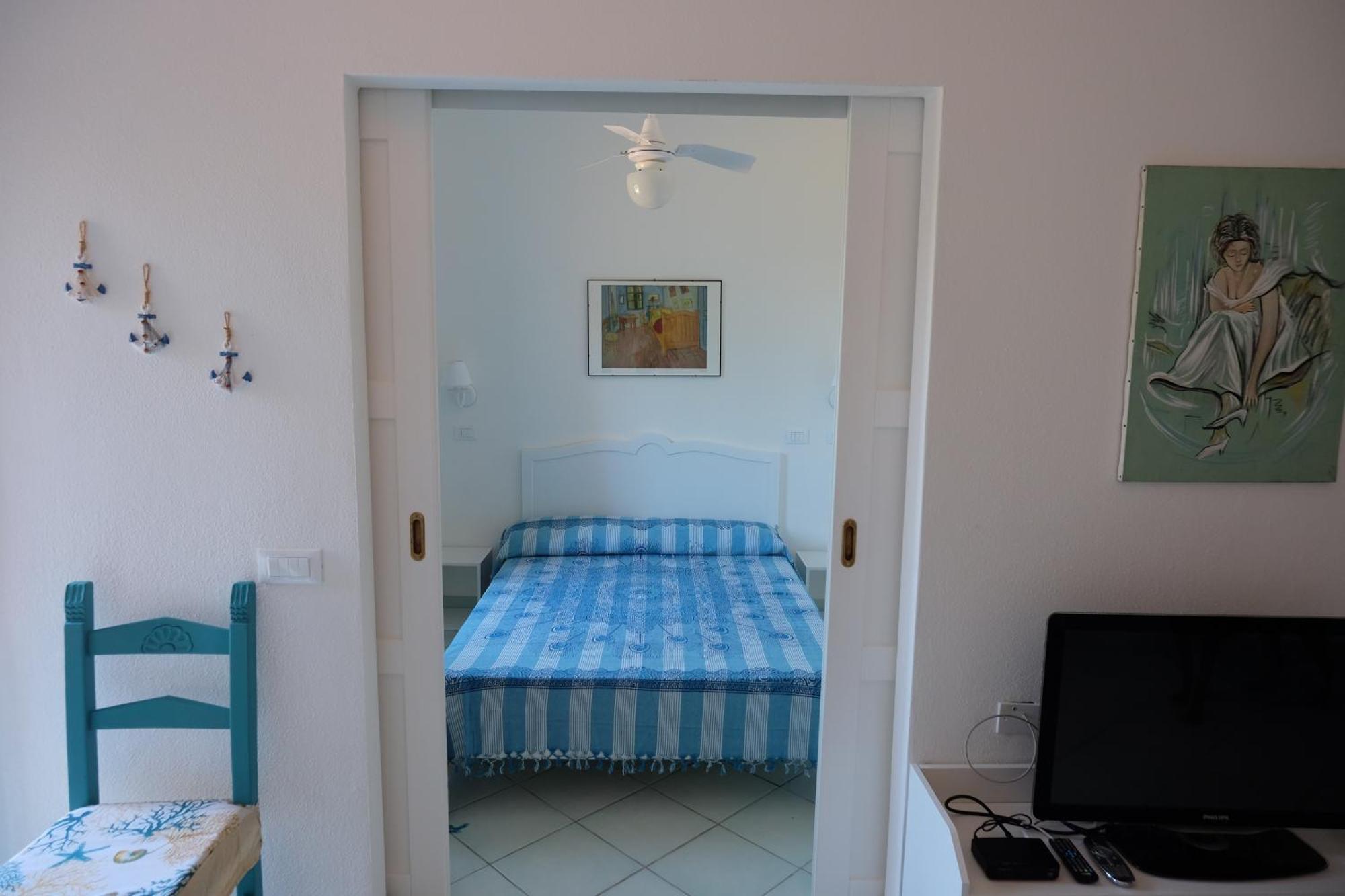 Calarossa Sardinia Apartments Isola Rossa Exterior photo