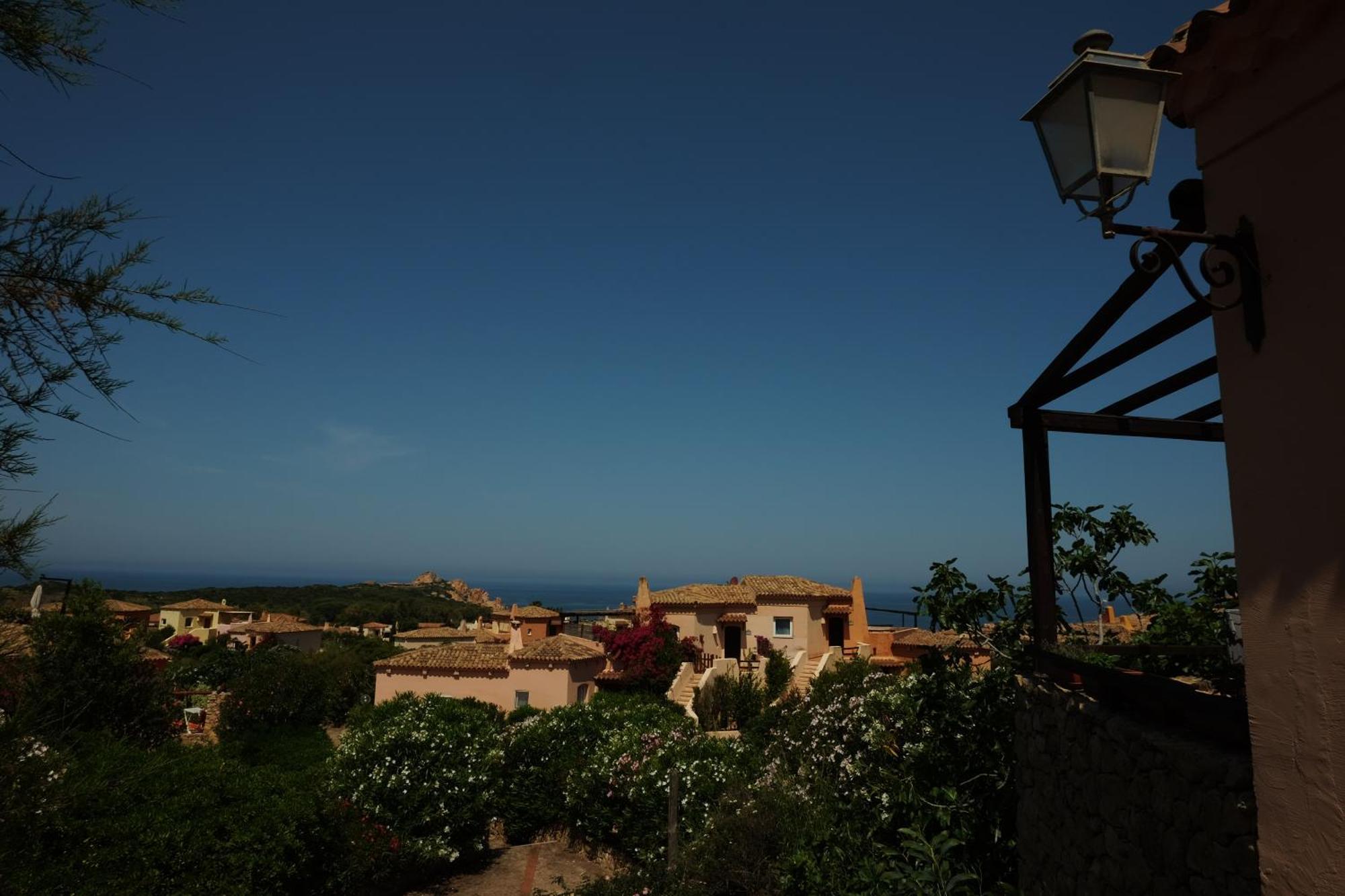Calarossa Sardinia Apartments Isola Rossa Exterior photo